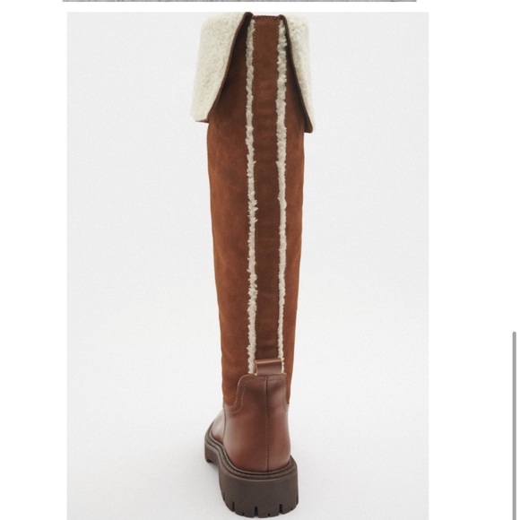 BRAND NEW LEATHER BOOTS LINED WITH FLEECE TRIM - Picture 4 of 6